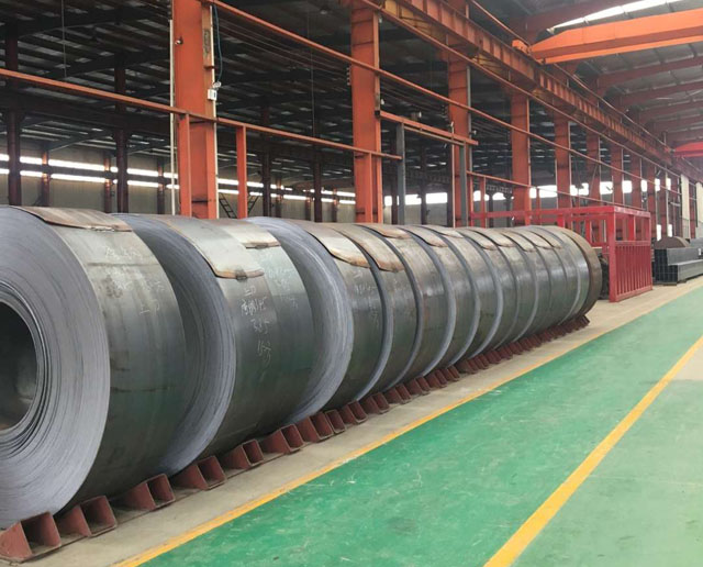 新北方矩管生产母材